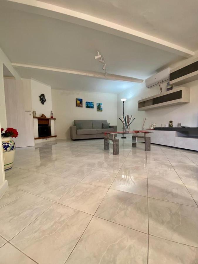 Sofi House-Appartamento In Villa Con Piscina Scafati Zewnętrze zdjęcie
